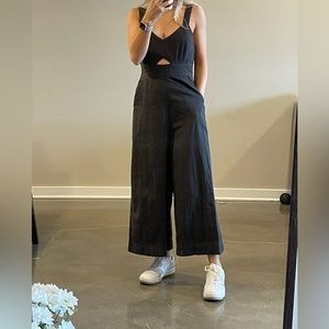 Aerie Spring Romper Size: S